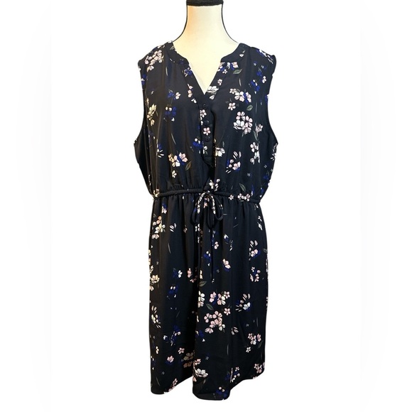 41 Hawthorn Floral Sleeveless Tie Waist Dress Clara Navy Size XL - Picture 4 of 8